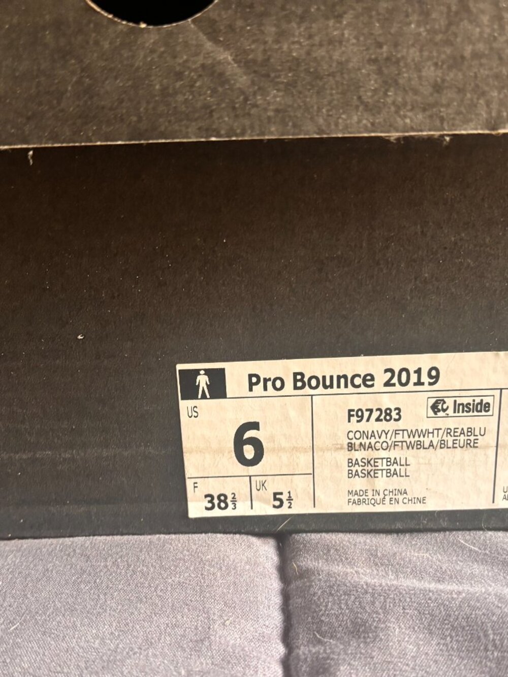 NEW Adidas Pro Bounce 2019 Basketball Shoes | Men's US 6 | Navy/White | F97283 | - Picture 4 of 7